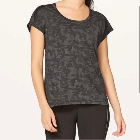 Lululemon Black Camo Miles Ahead Tee - Picture 9 of 9